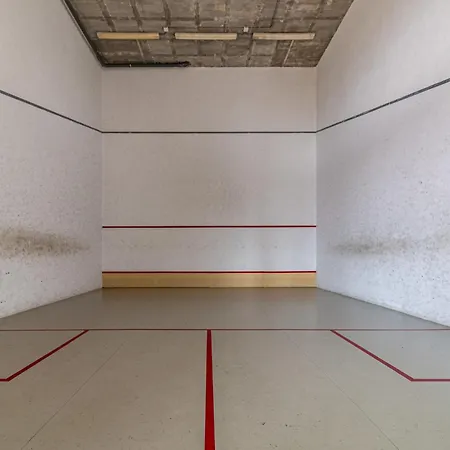 Piscina Climatizada Gym Jacuzzi Sauna Tennis *